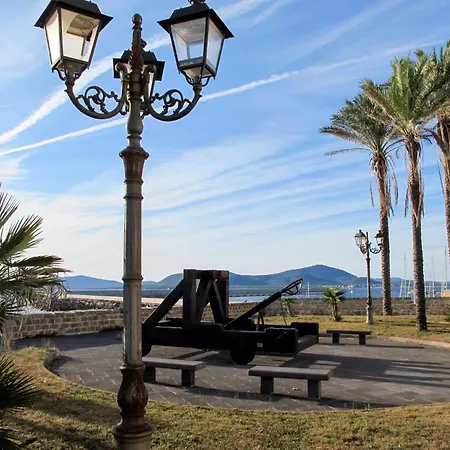 Sea La Vie By Interhome